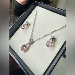 Montana earrings and necklace